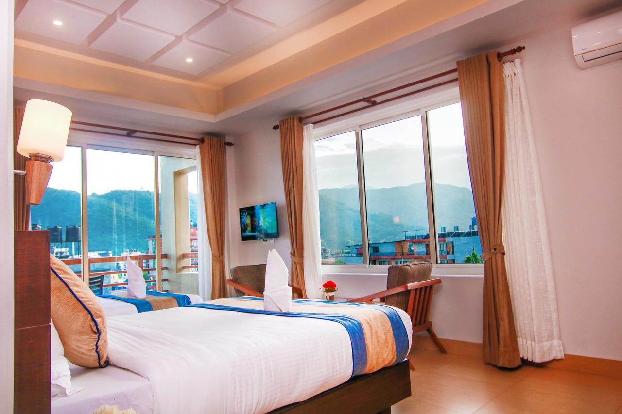 Hotel Lake Paradise Pokhara Kültér fotó