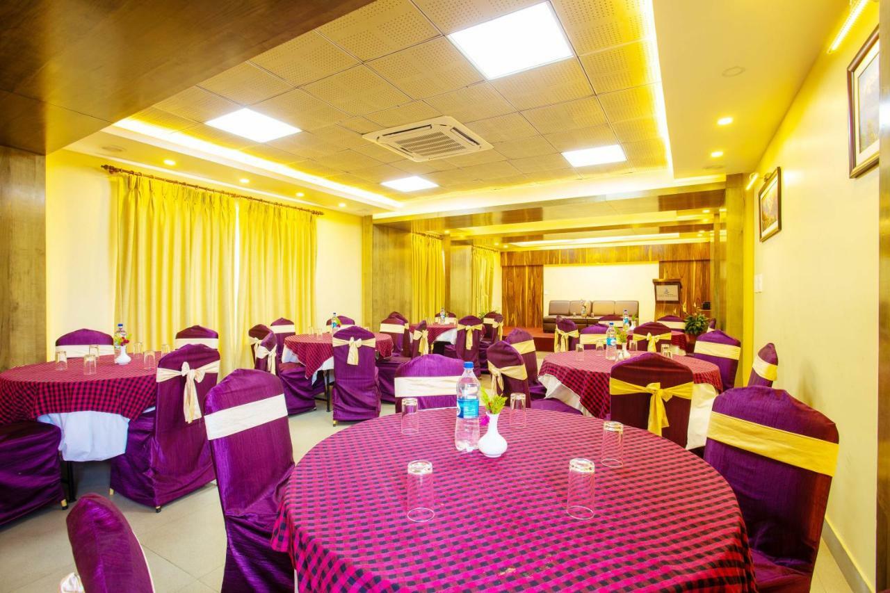 Hotel Lake Paradise Pokhara Kültér fotó