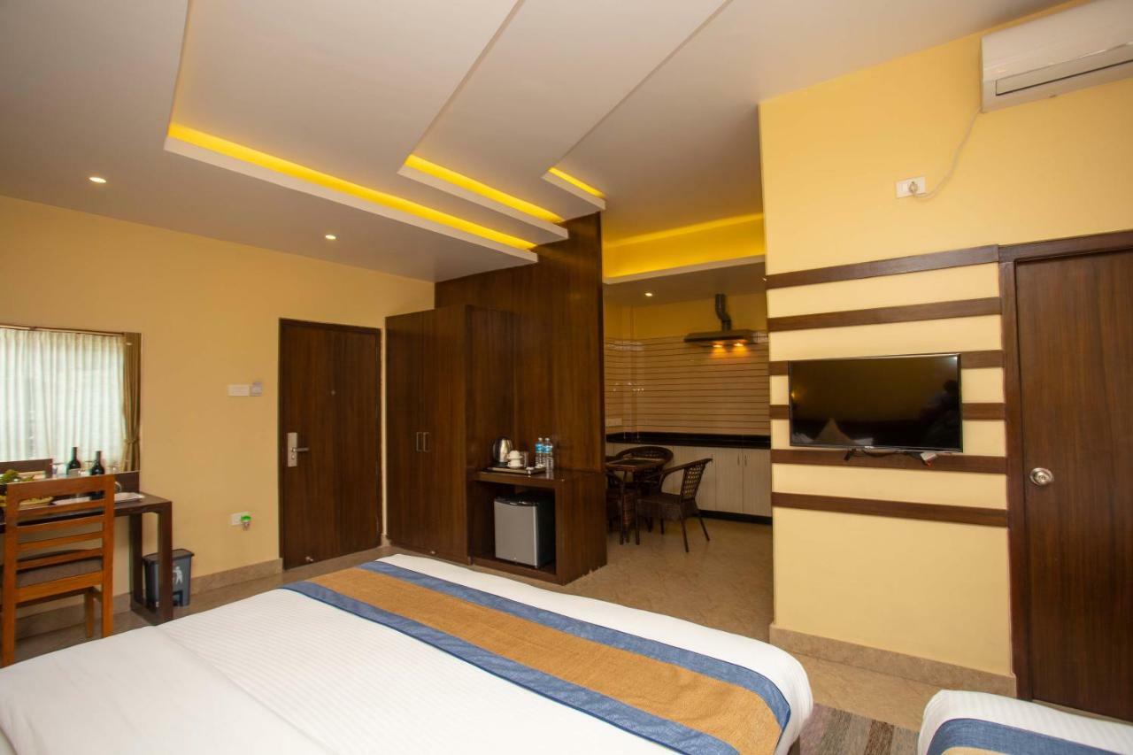 Hotel Lake Paradise Pokhara Kültér fotó