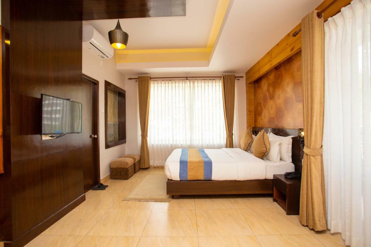 Hotel Lake Paradise Pokhara Kültér fotó