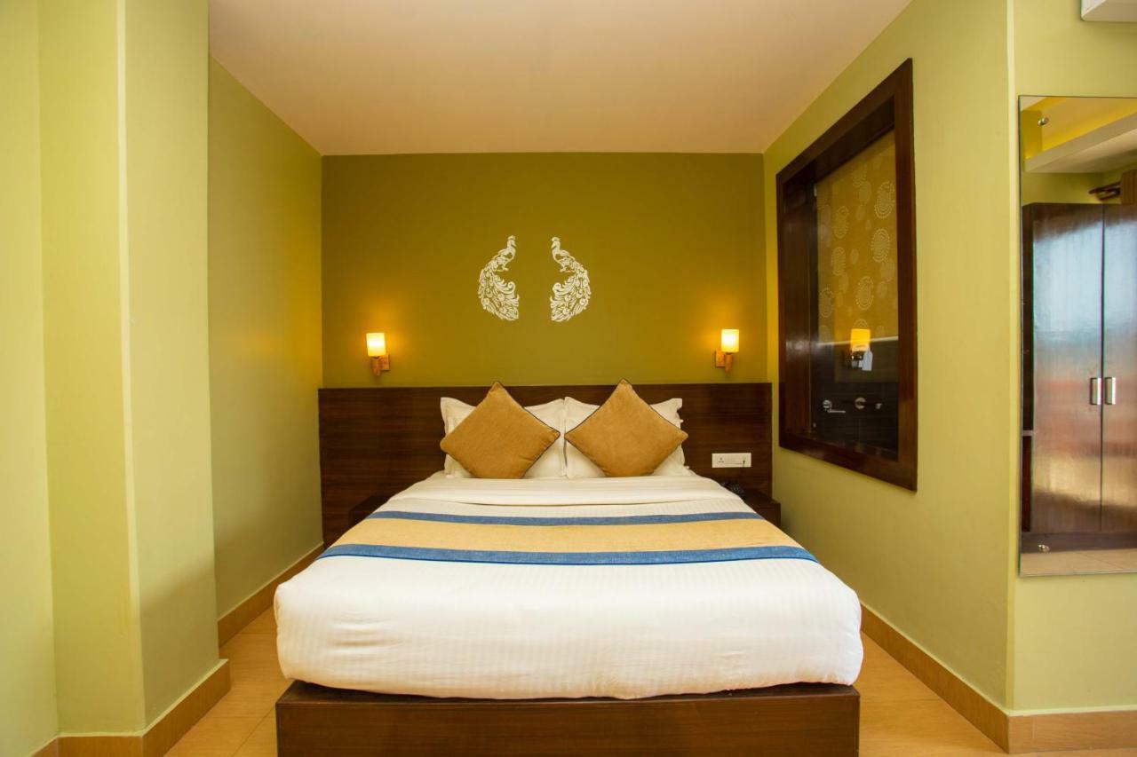 Hotel Lake Paradise Pokhara Kültér fotó