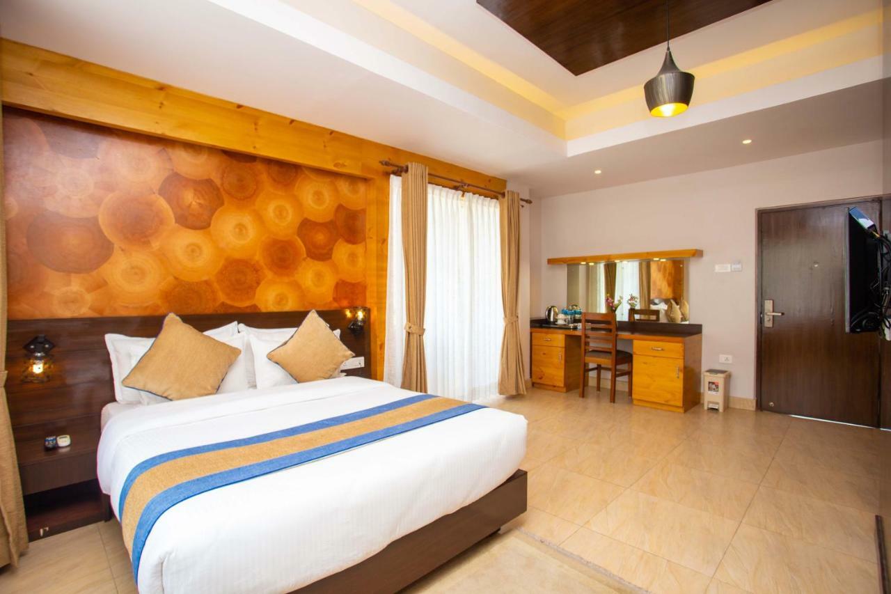 Hotel Lake Paradise Pokhara Kültér fotó